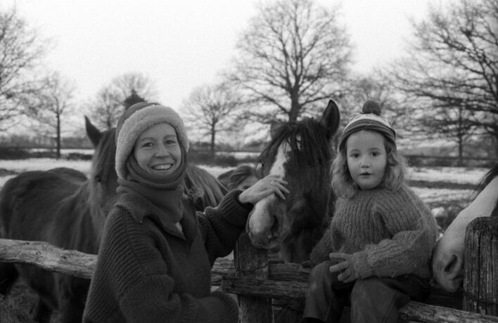 http://www.cirque-pacotille.fr/photos/12-2424-24.jpg
